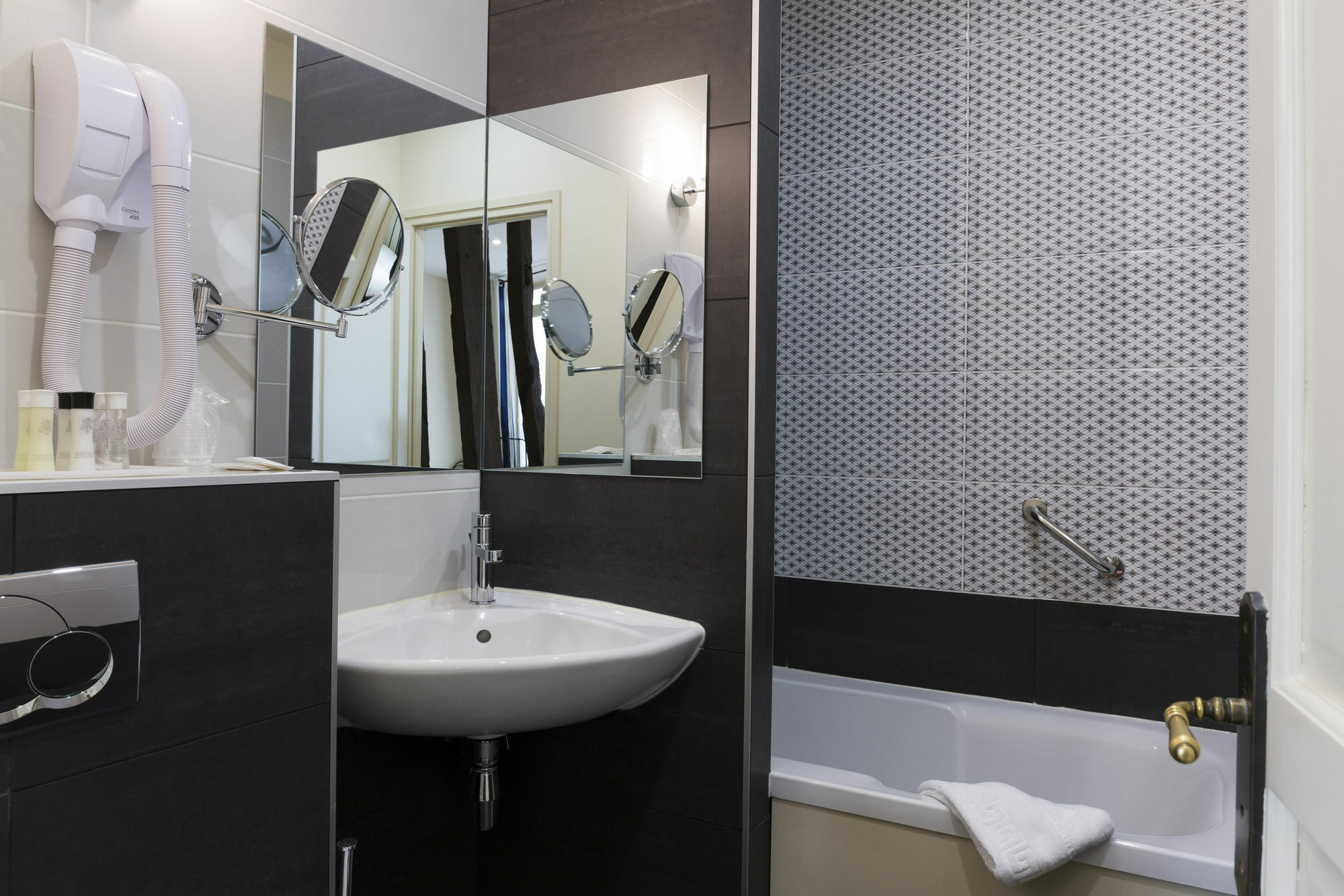 Hotel Mogador Париж Екстериор снимка